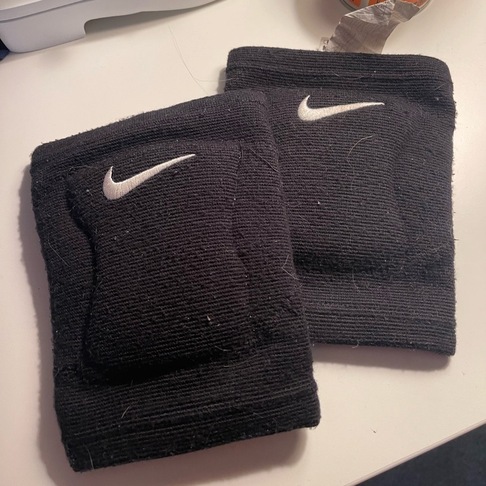Nike Kneepads